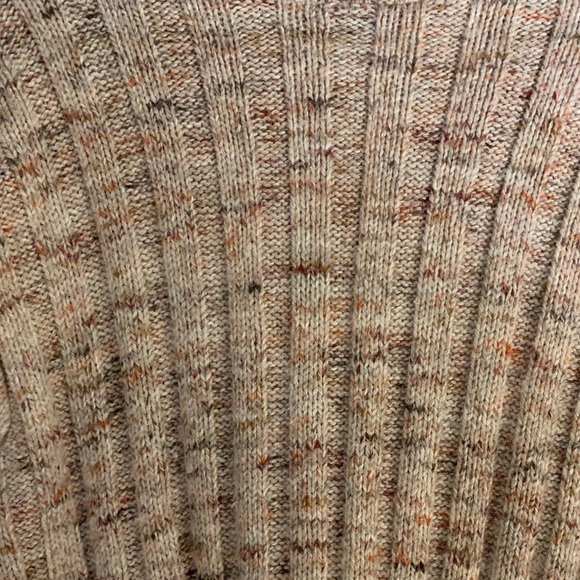 Vintage Turtleneck Sweater - Picture 4 of 6